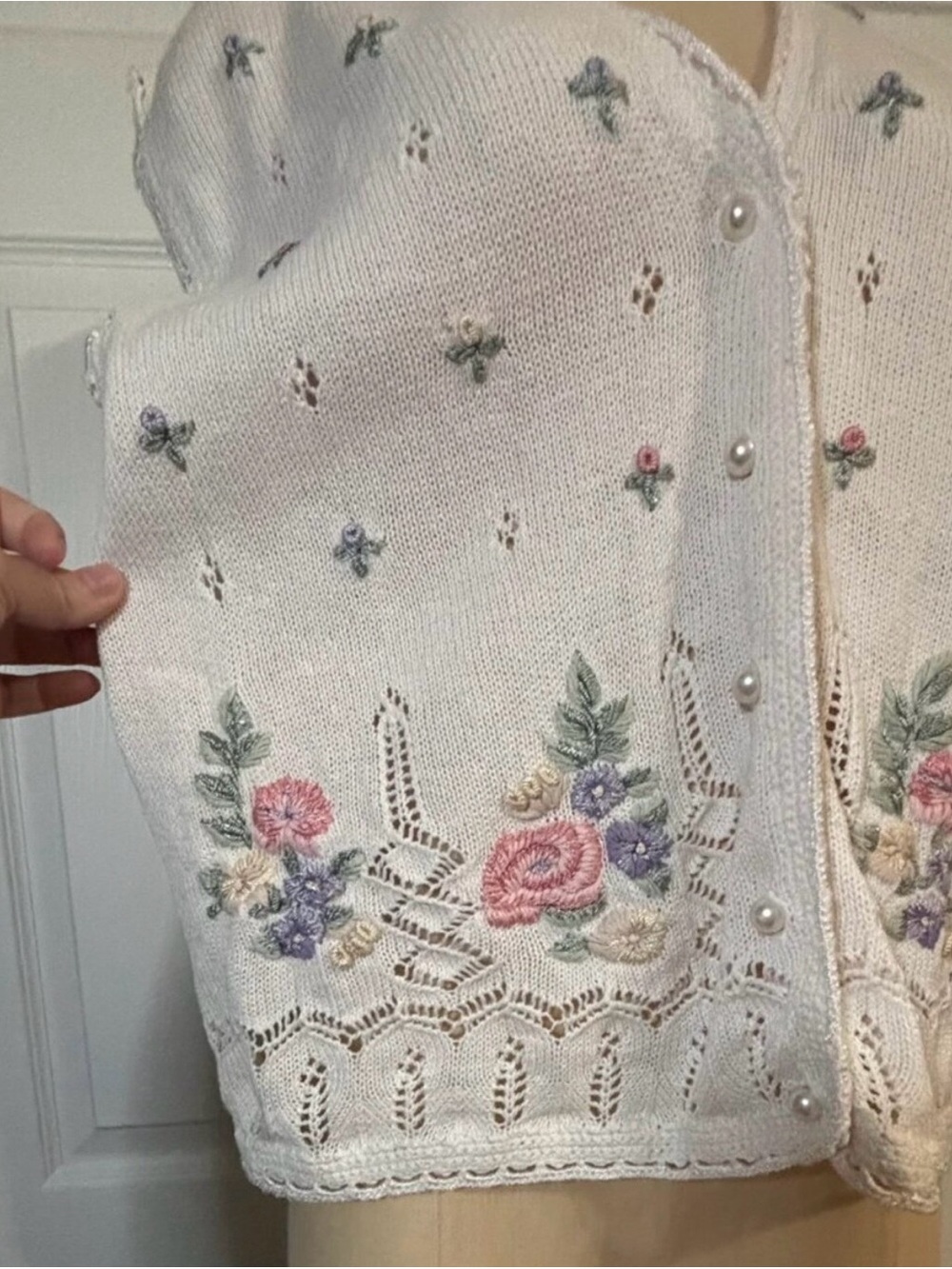 Sz S Vintage Koret Petites Floral Embroidered Knit Sweater Vest Pearl Button